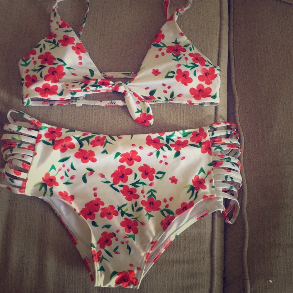 Swim suit